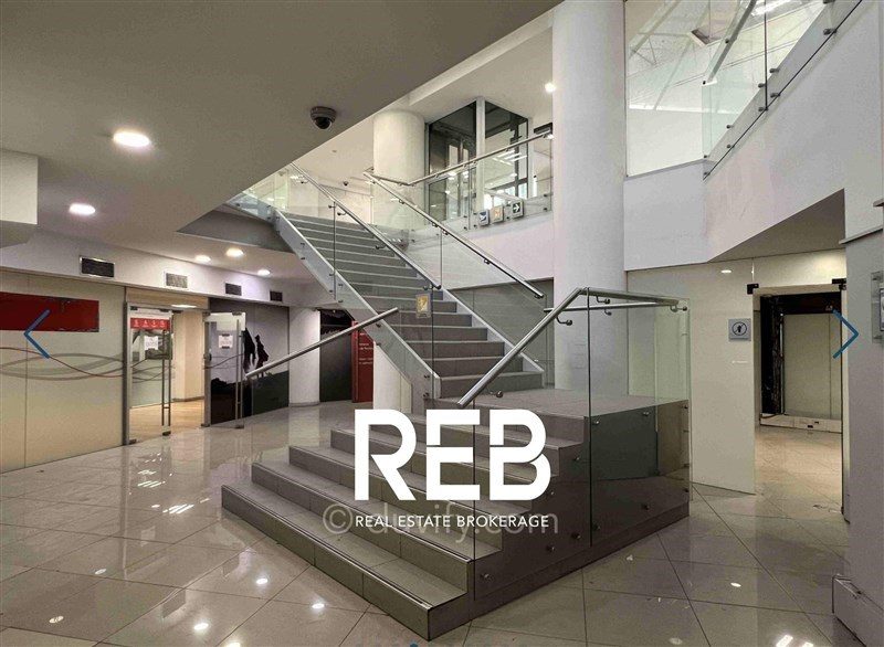 Oficina en arriendo en Santiago — foto 2