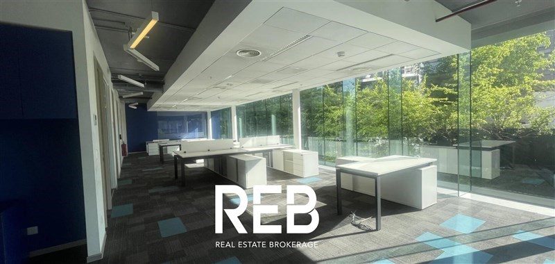 Oficina en arriendo en Las Condes — foto 1