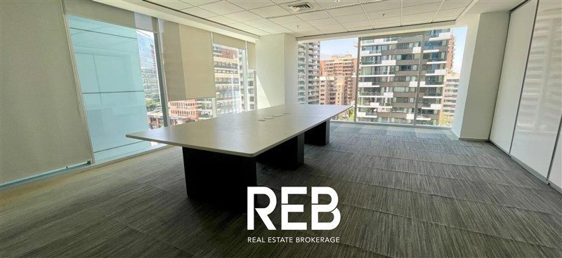 Oficina en arriendo en Las Condes — foto 1