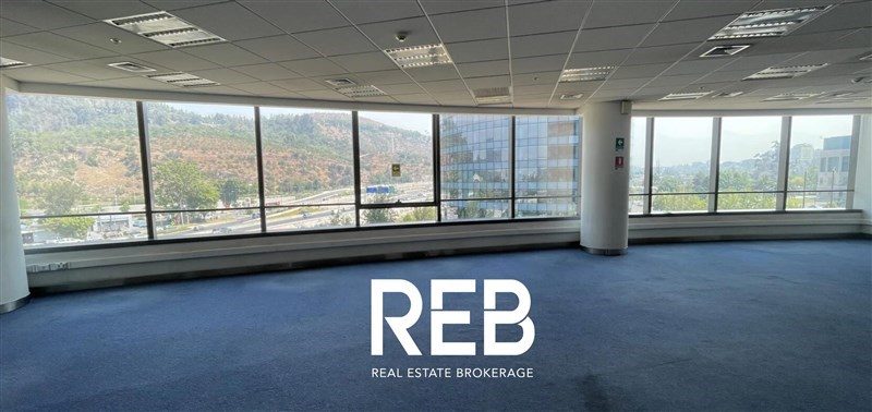 Oficina en arriendo en Las Condes — foto 1