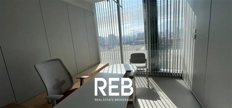 Oficina en arriendo en Las Condes — foto 3