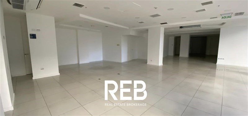 Local comercial en arriendo en Las Condes — foto 8