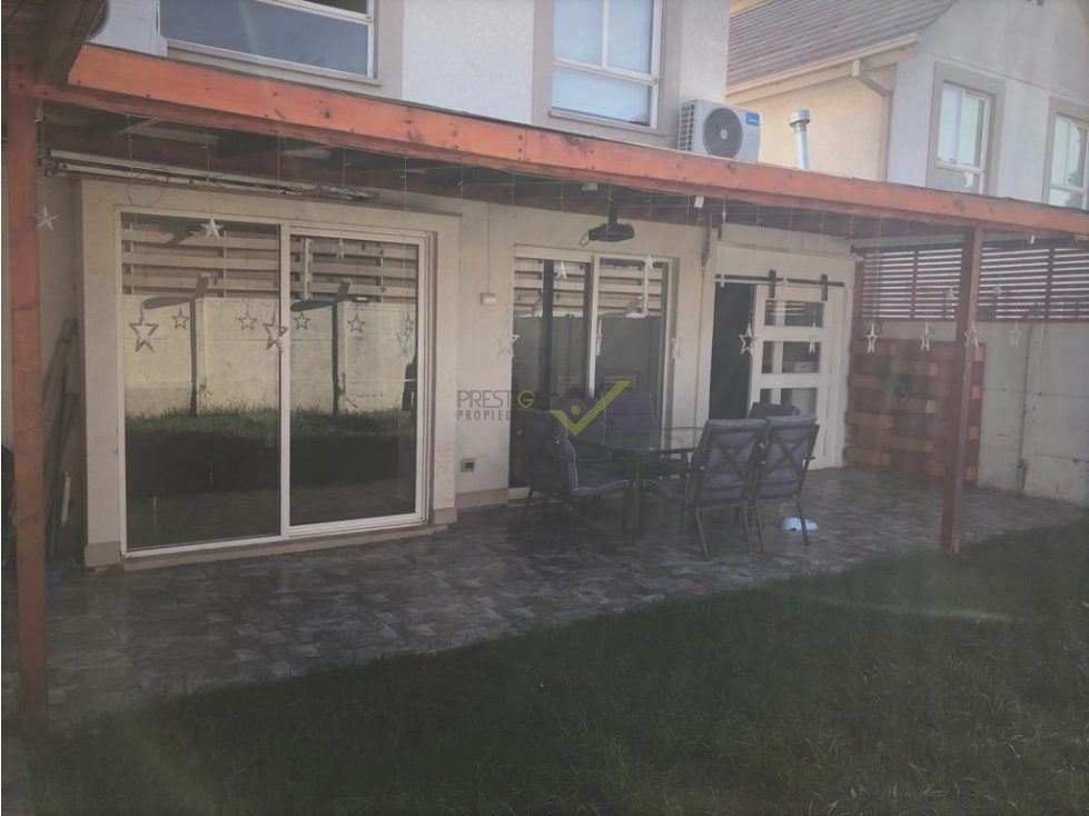 Casa en venta en Buin — foto 1