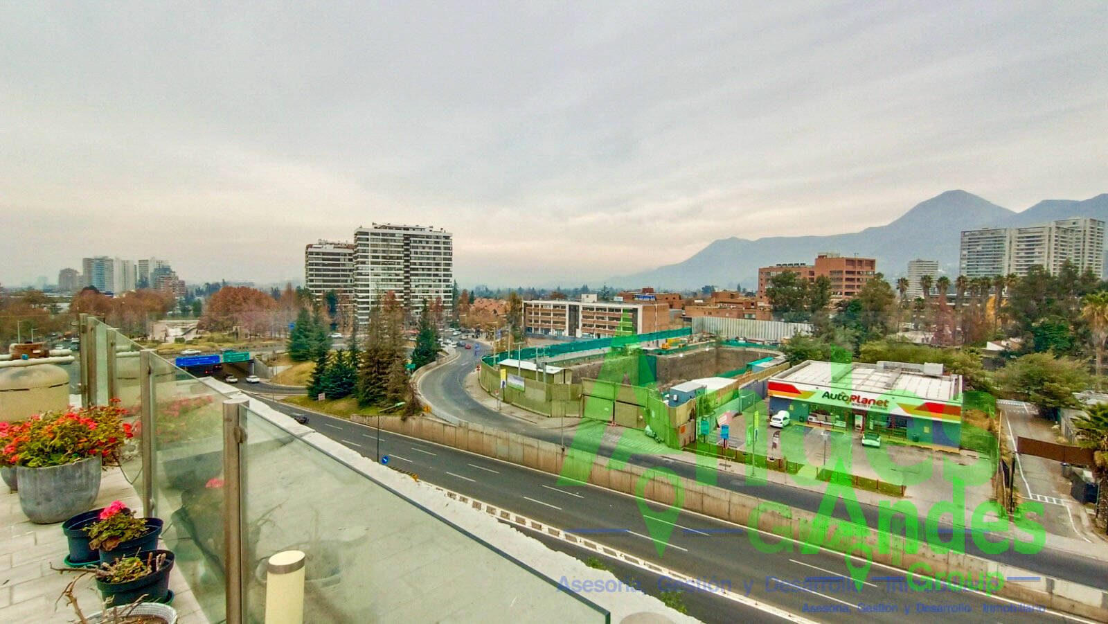 Local comercial en venta en Las Condes — foto 1