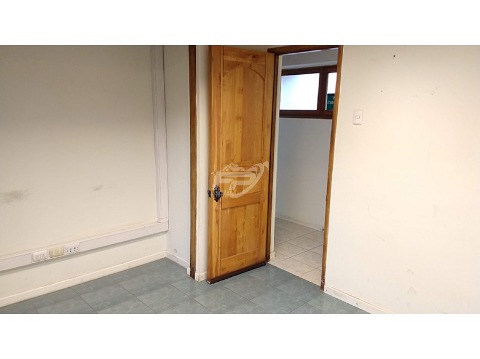 Oficina en arriendo en Los Andes — foto 7