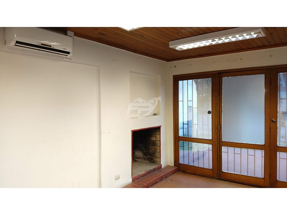 Oficina en arriendo en Los Andes — foto 9