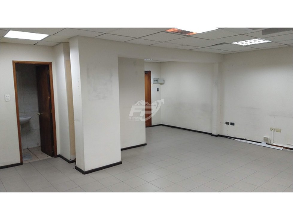 Oficina en arriendo en Los Andes — foto 3