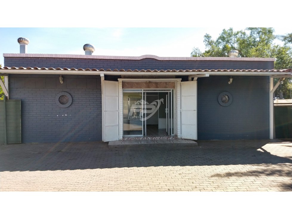 Local comercial en arriendo en Calle Larga — foto 7