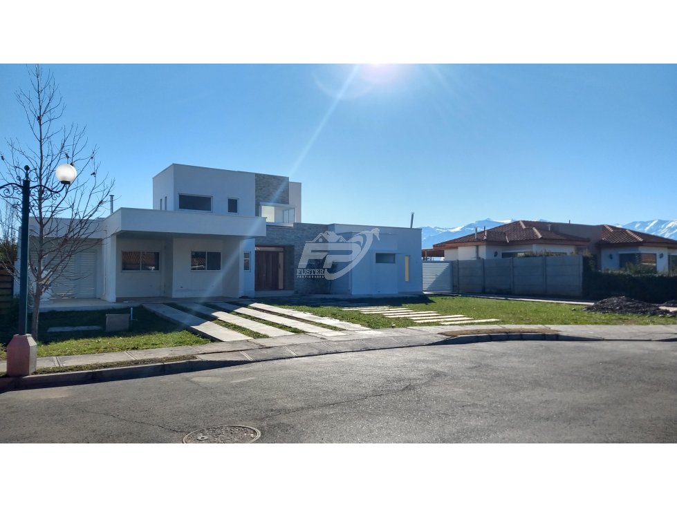 Casa en arriendo en Rinconada — foto 3