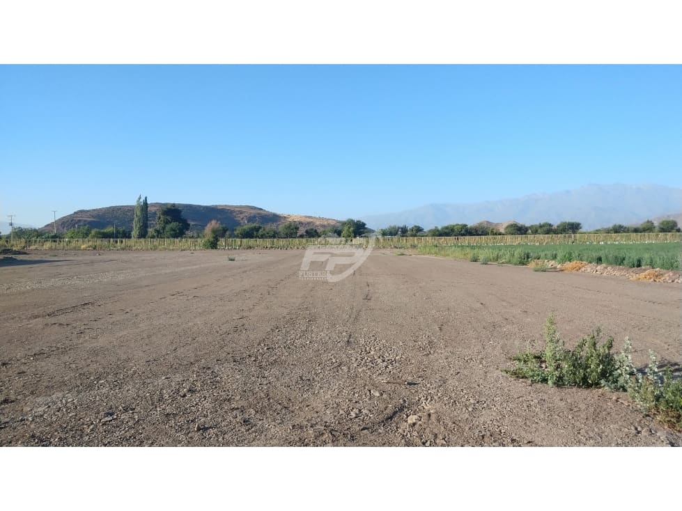 Terreno en venta en Calle Larga — foto 2