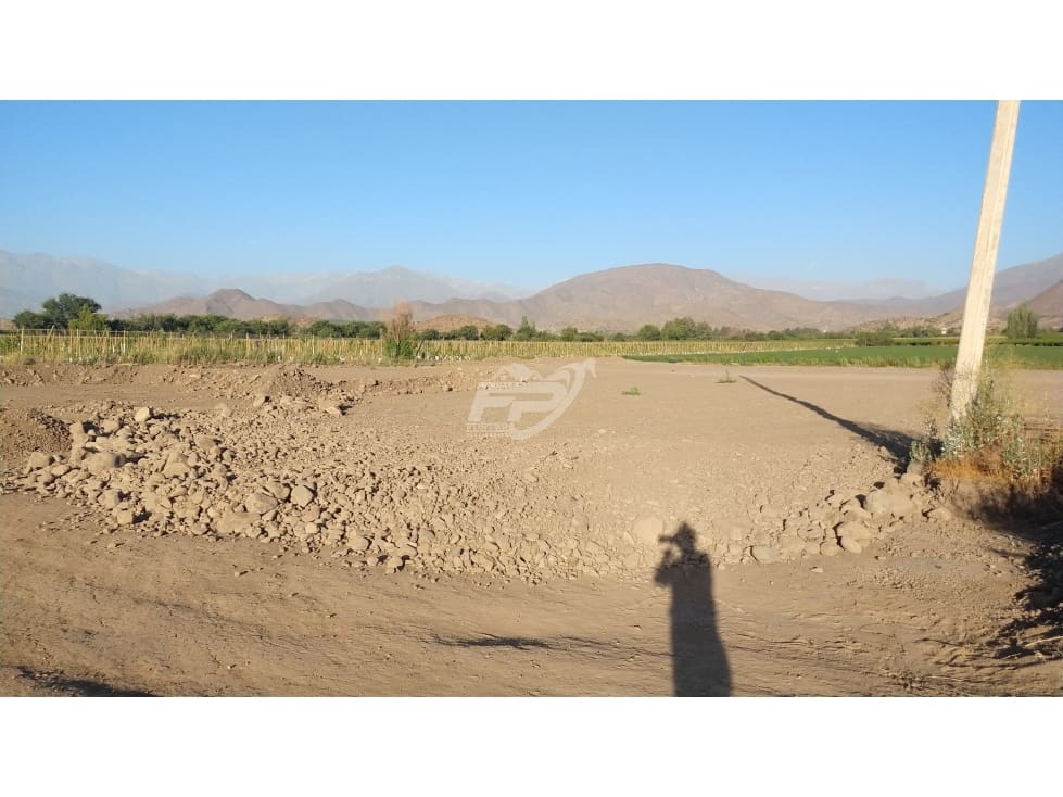 Terreno en venta en Calle Larga — foto 3