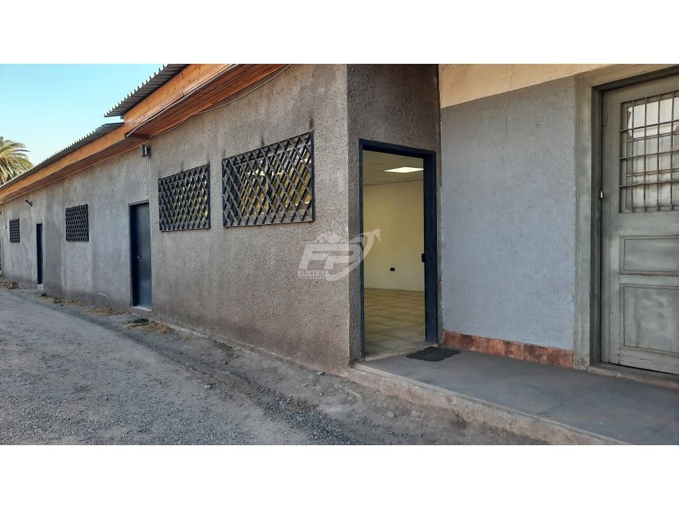Oficina en arriendo en Los Andes — foto 3