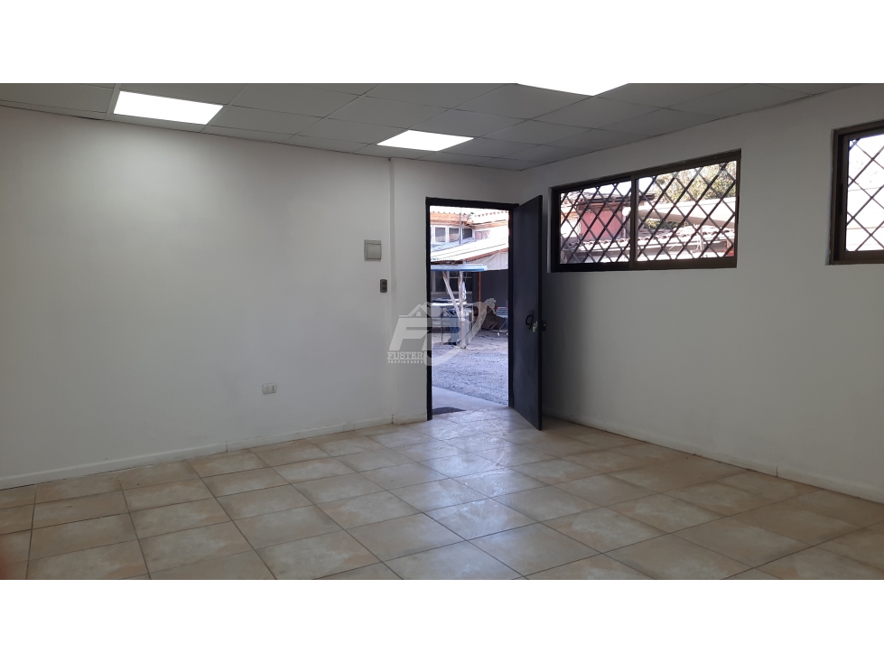 Oficina en arriendo en Los Andes — foto 4