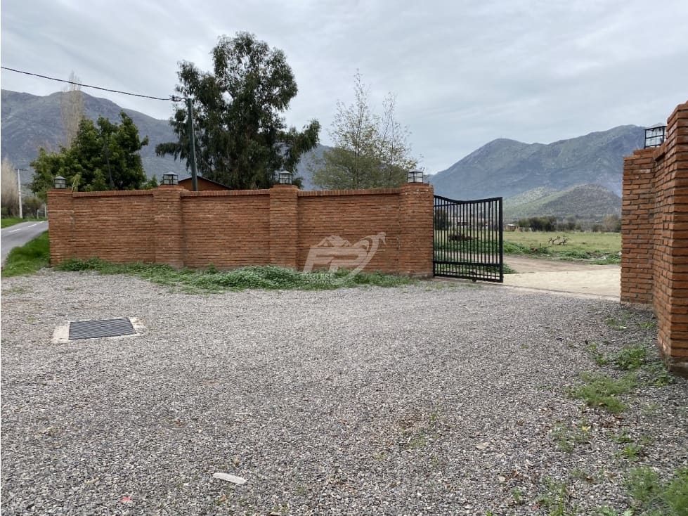 Terreno en venta en Calle Larga — foto 1
