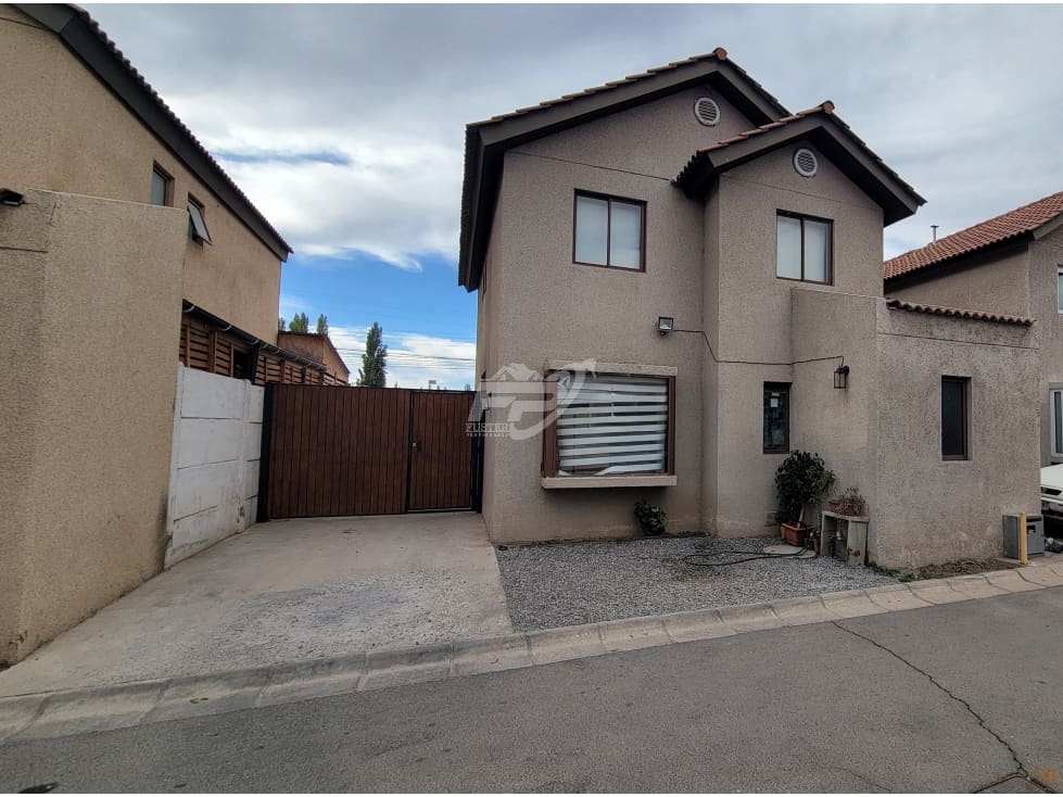Casa en venta en Calle Larga — foto 1