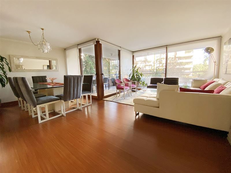 Departamento en venta en Lo Barnechea — foto 1
