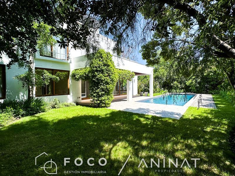 Casa en venta en Lo Barnechea — foto 2