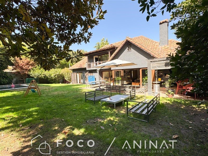 Casa en venta en Vitacura — foto 1