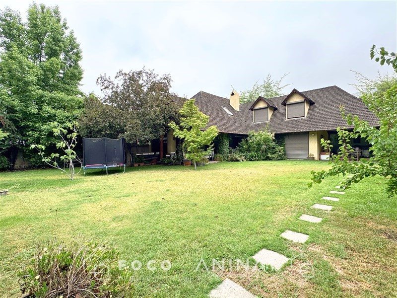 Casa en venta en Lo Barnechea — foto 1