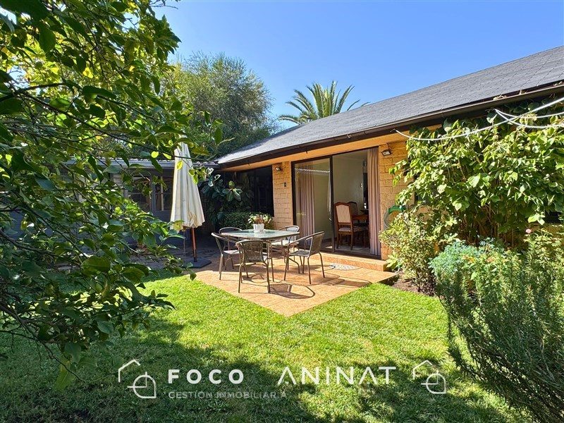 Casa en venta en Vitacura — foto 1