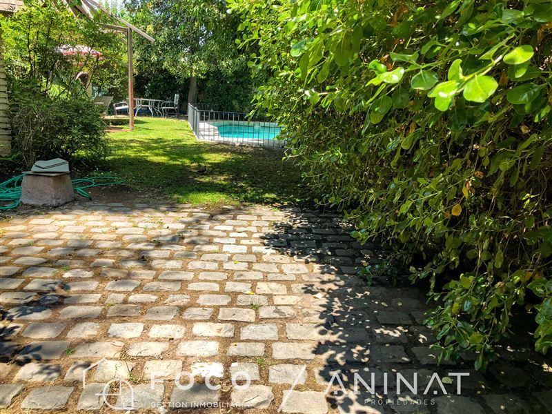 Casa en venta en Vitacura — foto 1