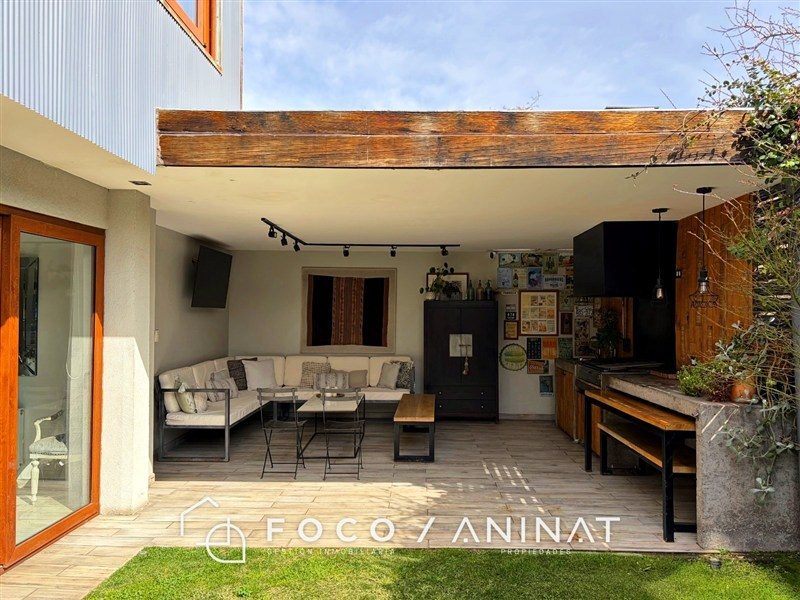Casa en venta en Vitacura — foto 1