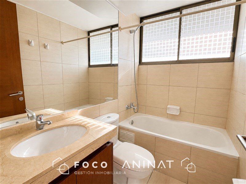 Departamento en arriendo en Las Condes — foto 9