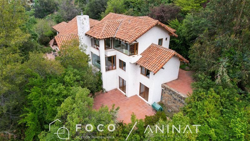 Casa en venta en Lo Barnechea — foto 1