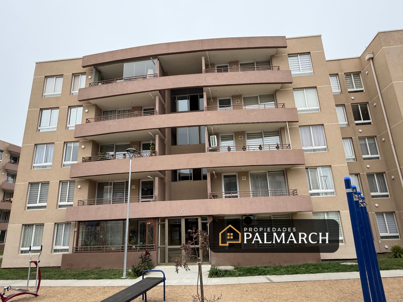 Departamento en arriendo en Chillán — foto 1