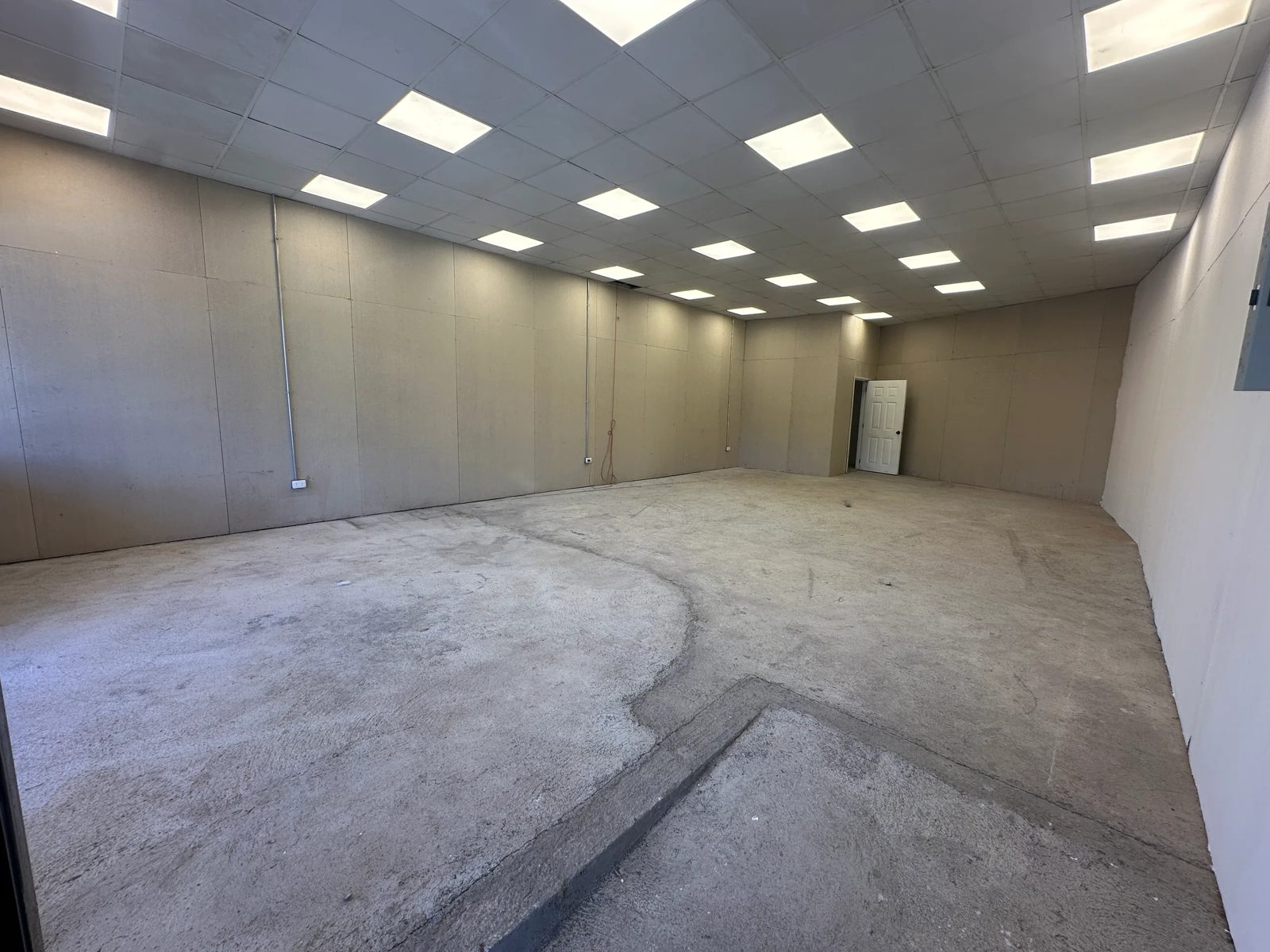Local comercial en arriendo en Villarrica — foto 2