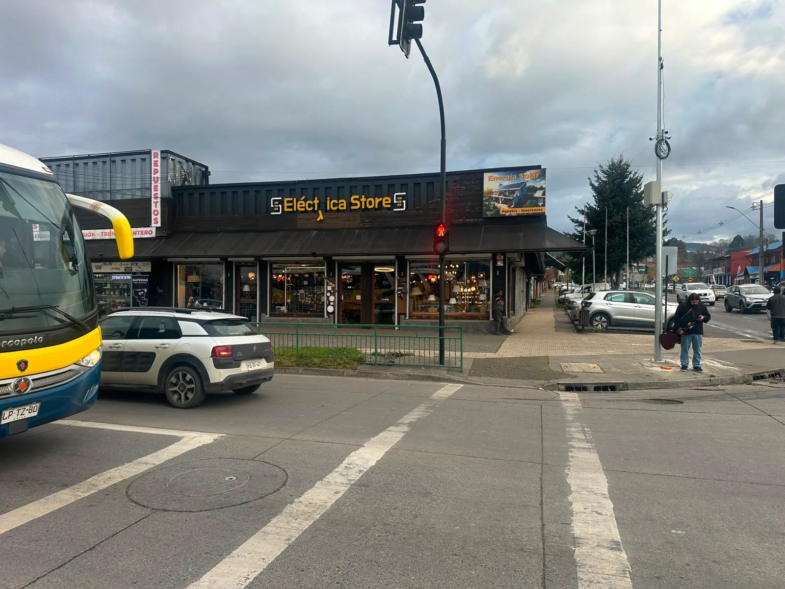 Local comercial en arriendo en Villarrica — foto 1