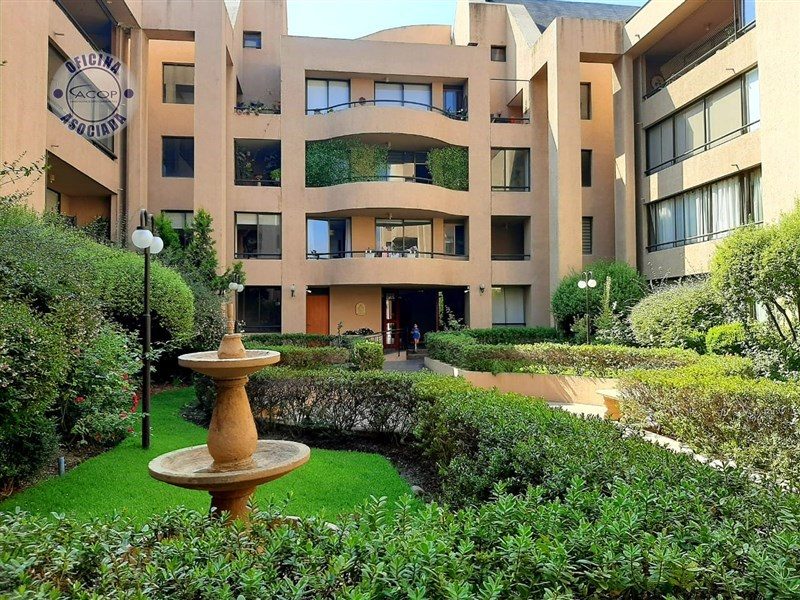 Departamento en venta en Lo Barnechea — foto 1