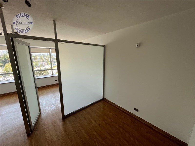 Oficina en venta en Lo Barnechea — foto 2
