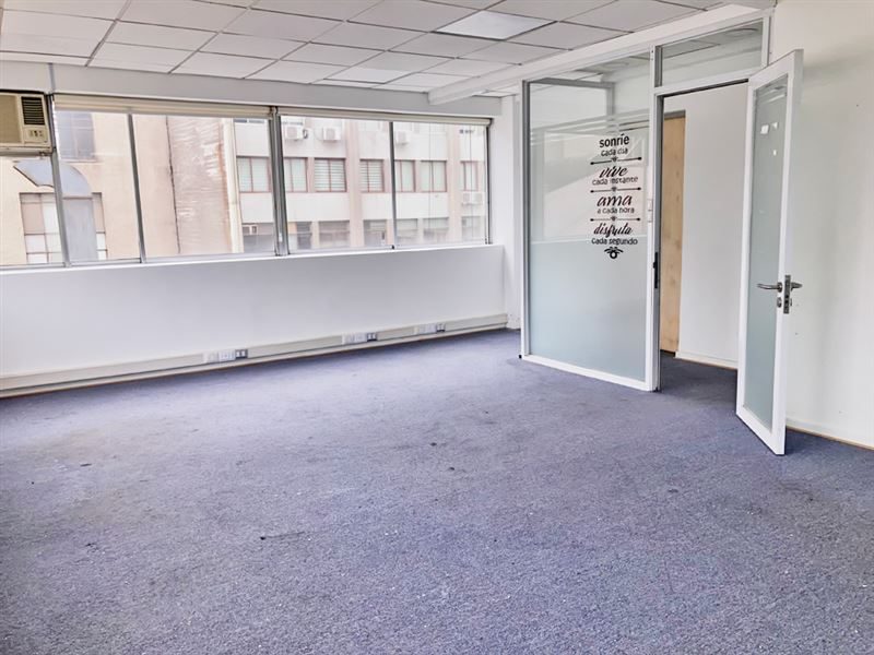 Oficina en arriendo en Santiago — foto 2
