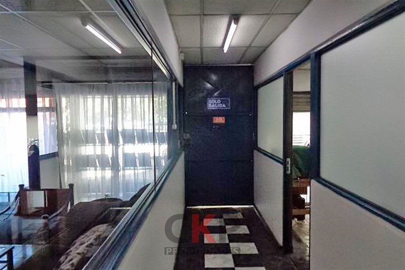 Local comercial en venta en La Cisterna — foto 4