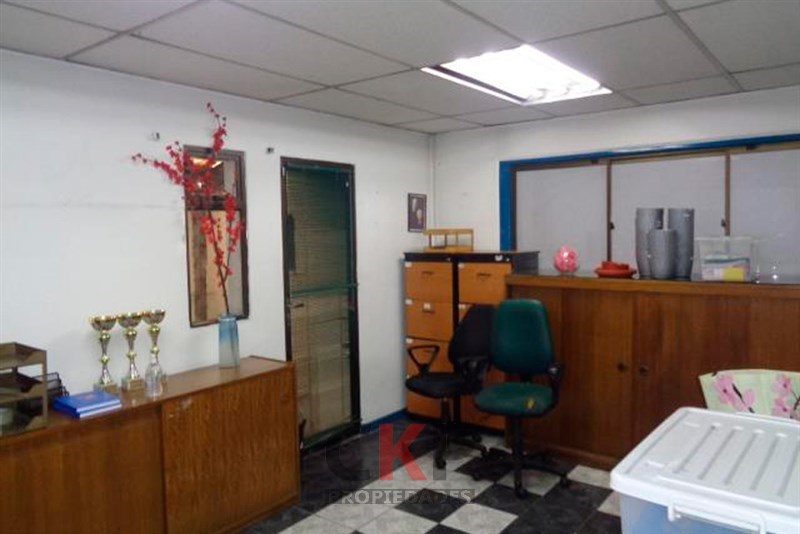 Local comercial en venta en La Cisterna — foto 6