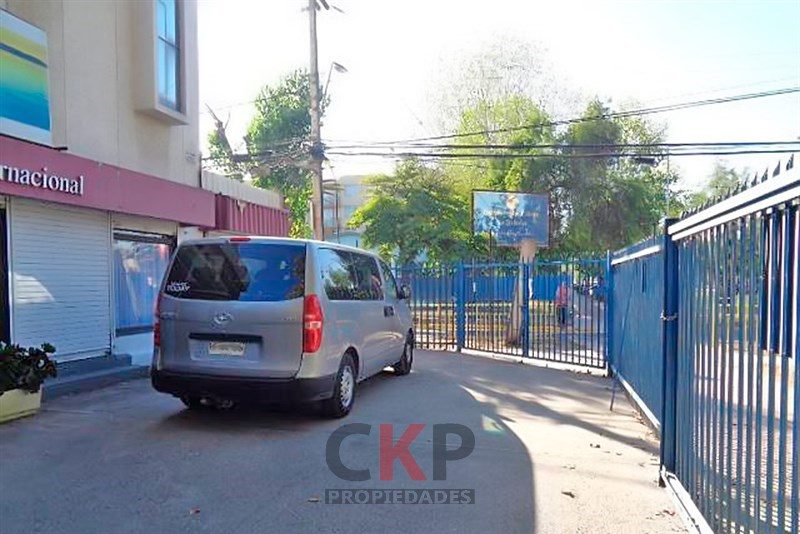 Local comercial en venta en La Cisterna — foto 9