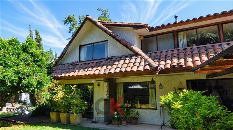 Casa en venta en Lo Barnechea — foto 1