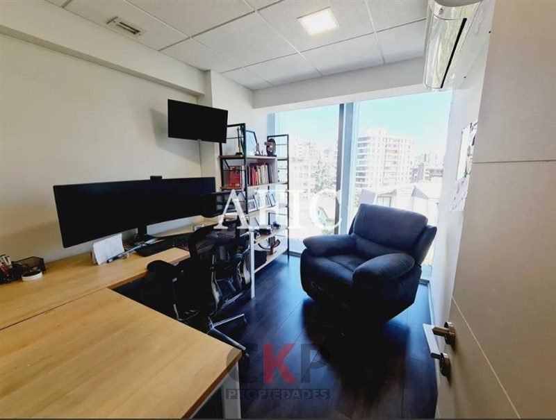Oficina en venta en Las Condes — foto 1