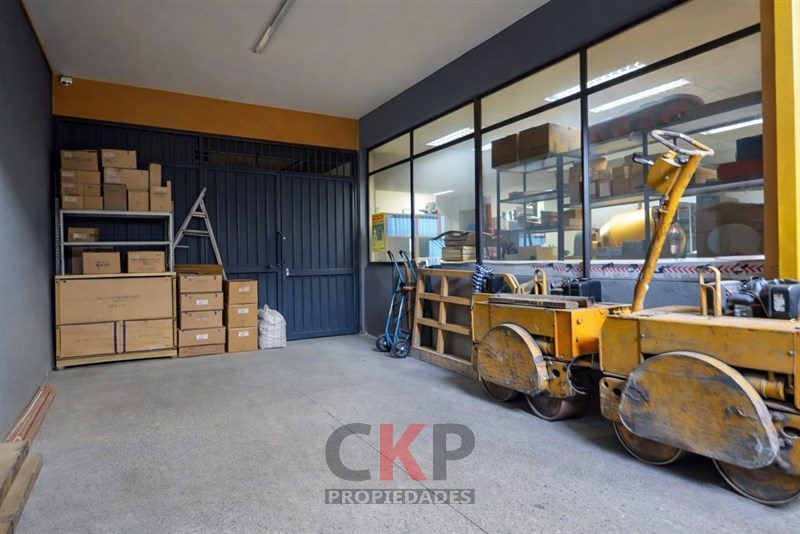 Local comercial en arriendo en Santiago — foto 4