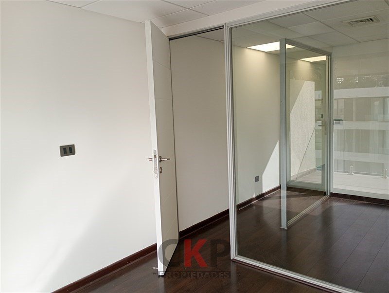 Oficina en arriendo en Las Condes — foto 4