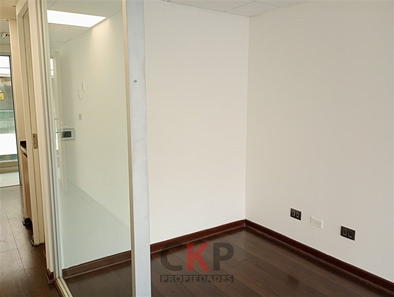 Oficina en arriendo en Las Condes — foto 7
