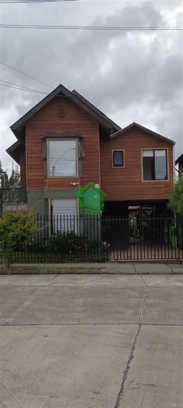 Casa en arriendo en Valdivia — foto 1