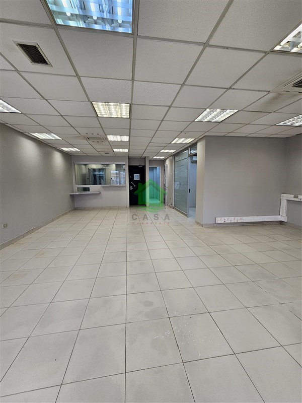 Local comercial en arriendo en Mariquina — foto 1