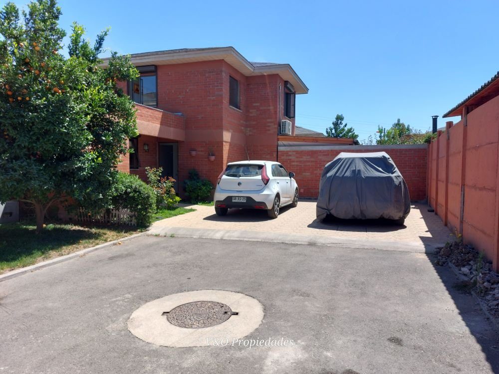 Casa en venta en Buin — foto 1