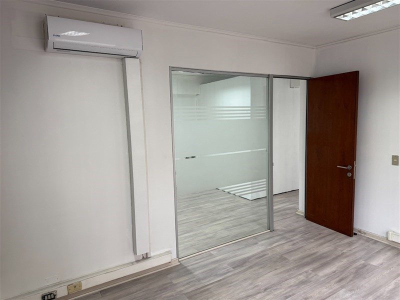 Oficina en arriendo en Providencia — foto 3