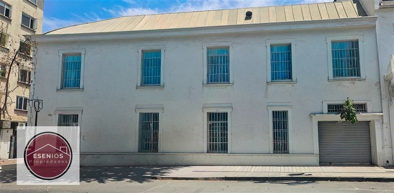 Local comercial en arriendo en Providencia — foto 1