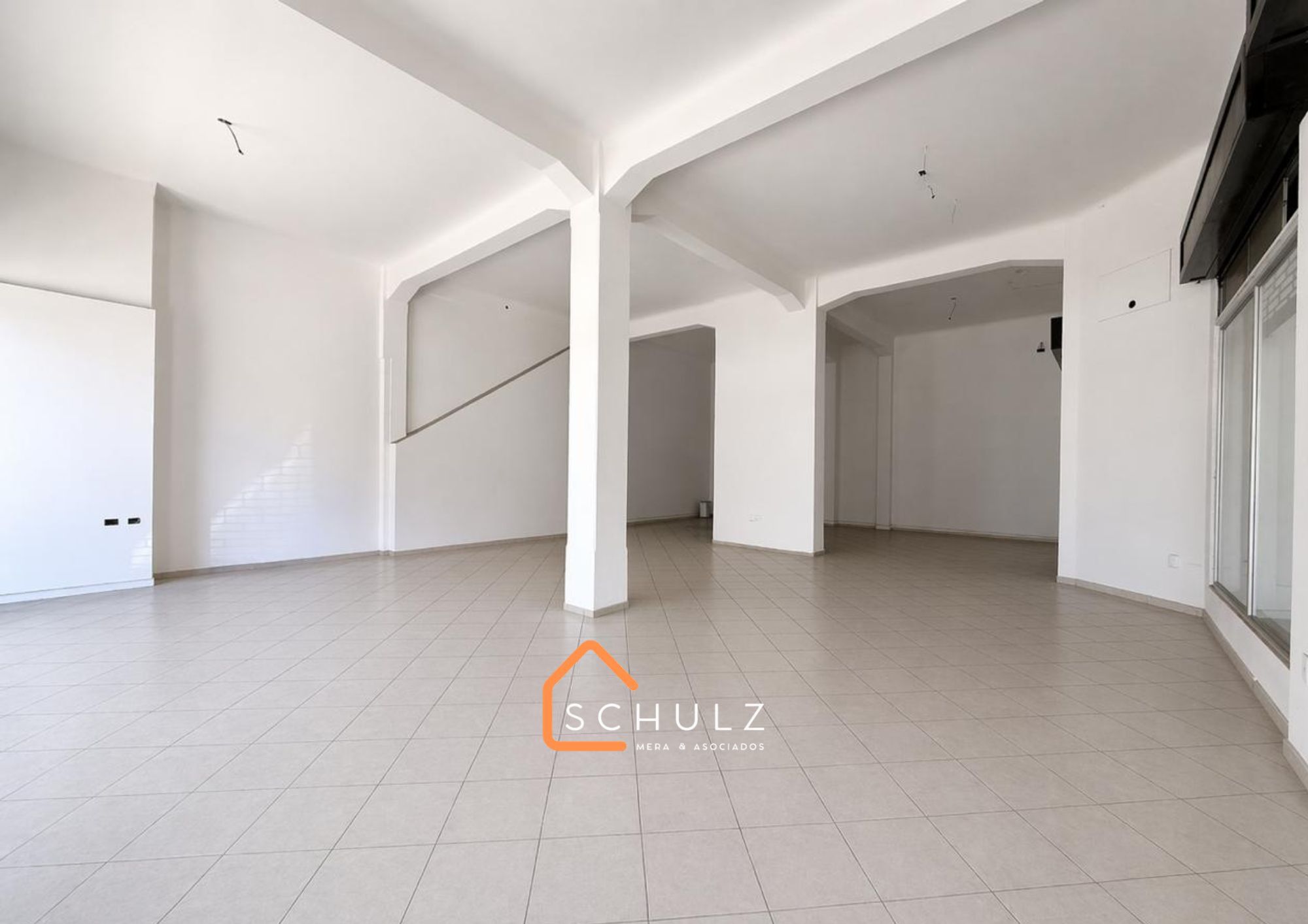Local comercial en arriendo en Talca — foto 2