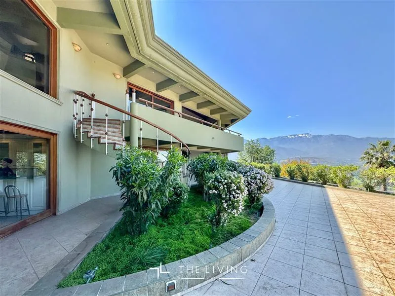 Casa en arriendo en Vitacura — foto 1