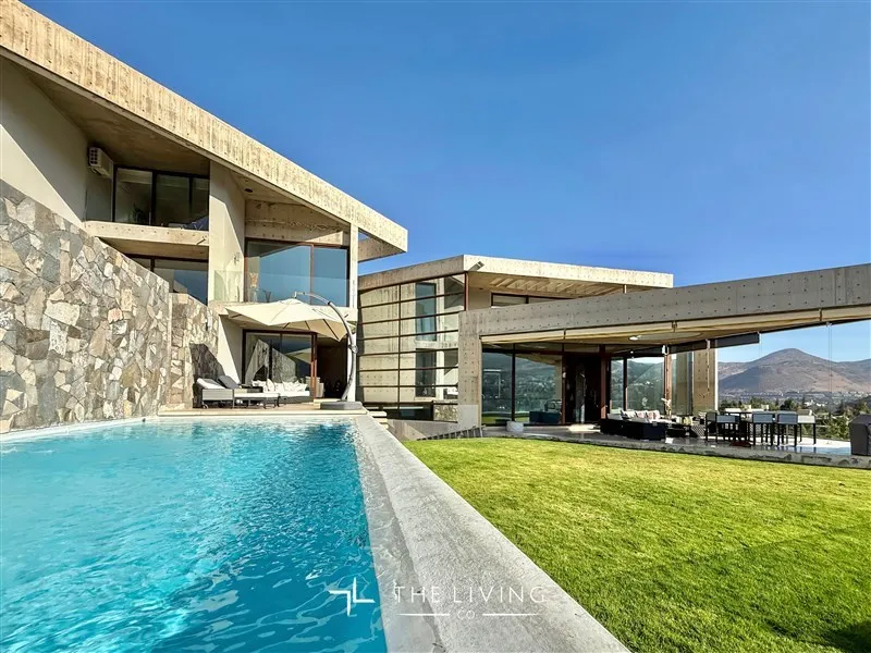 Casa en venta en Lo Barnechea — foto 2